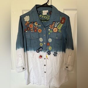 Parsley & Sage Embroidered Blue and White Button-Up Shirt Top Size L Floral
